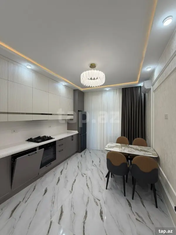 Satılır 2 otaqlı yeni tikili 85 m²