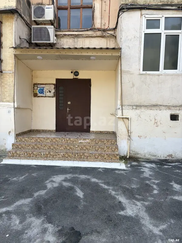 Kirayə verilir 2 otaqlı mənzil 55 m²