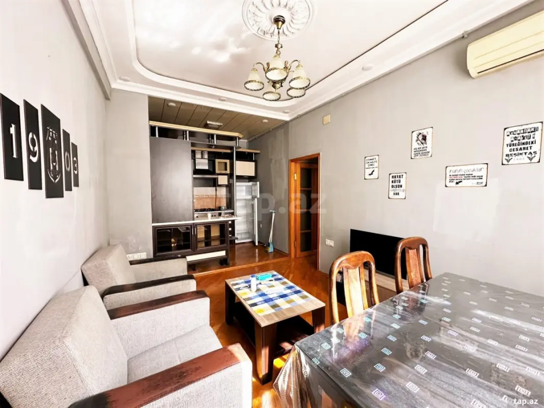 Satılır 3 otaqlı yeni tikili 60 m²