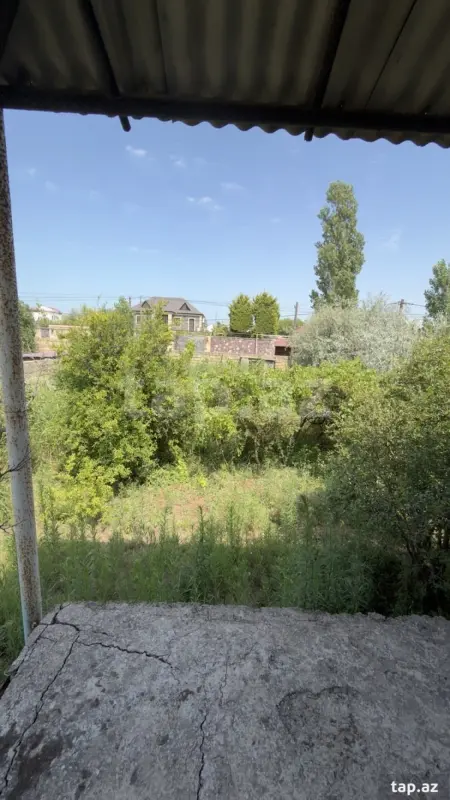 Satılır 2 otaqlı həyət evi 1000 m²