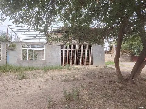 Satılır 5 otaqlı həyət evi 80 m² — Ağdam 5 otaq 80.00 m²