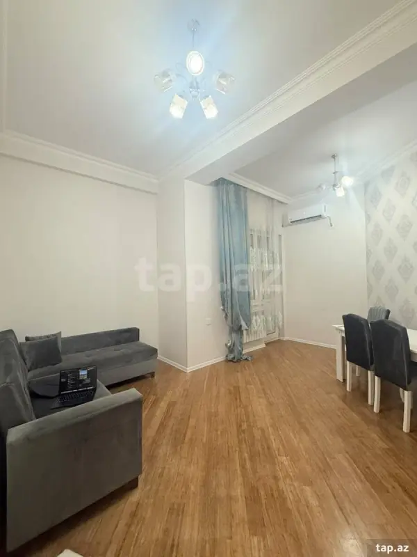 Kirayə verilir 2 otaqlı yeni tikili 80 m²