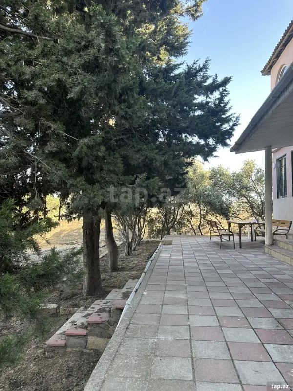 Kirayə verilir 5 otaqlı həyət evi 210 m²