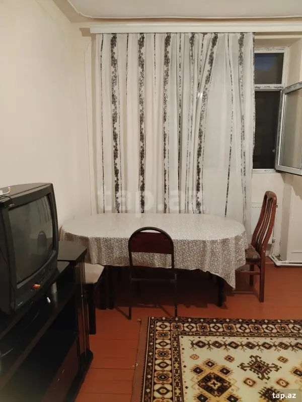 Kirayə verilir 2 otaqlı həyət evi 105 m²