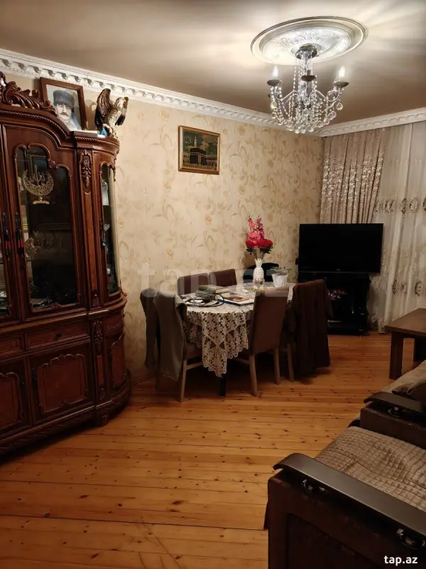 Satılır 3 otaqlı mənzil 54 m²