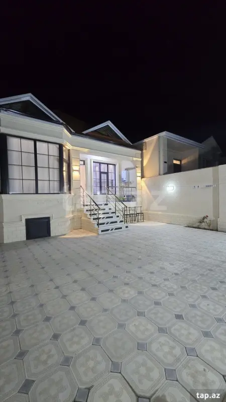 Satılır 3 otaqlı həyət evi 1.6 m²