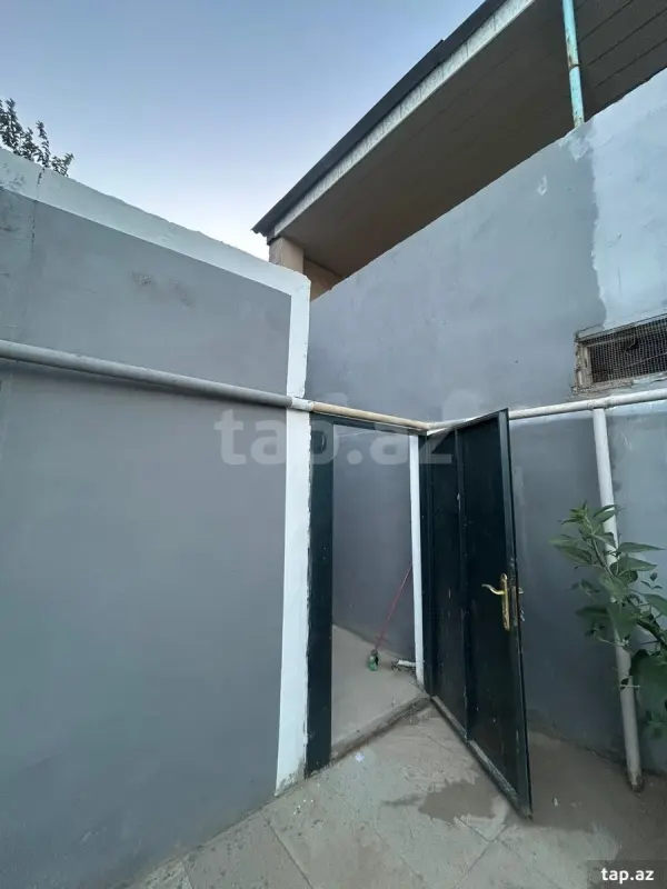 Satılır 3 otaqlı həyət evi 100 m²