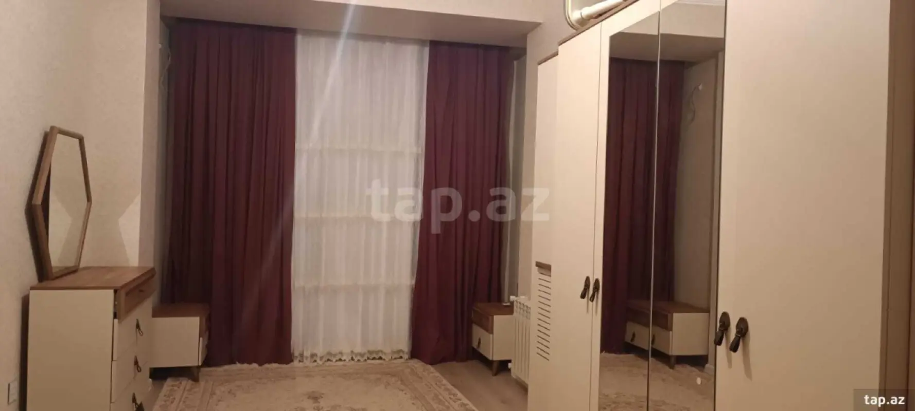 Kirayə verilir 2 otaqlı yeni tikili 65 m²