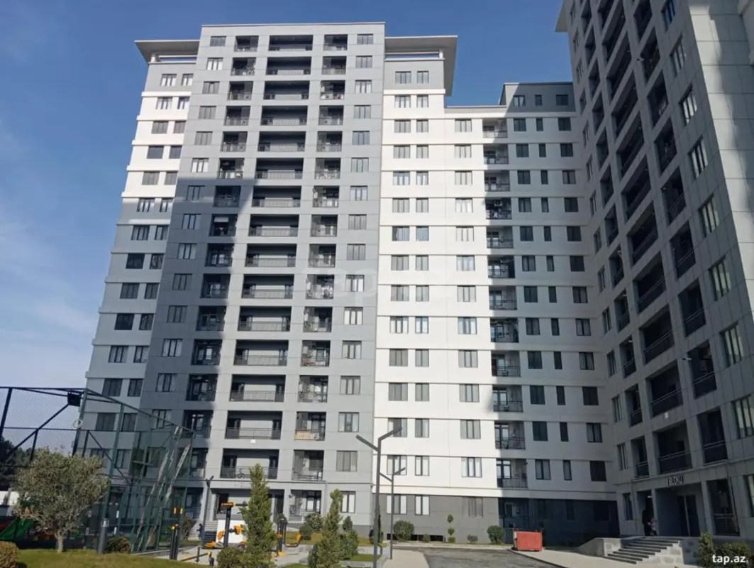 Kirayə verilir 3 otaqlı yeni tikili 79 m²