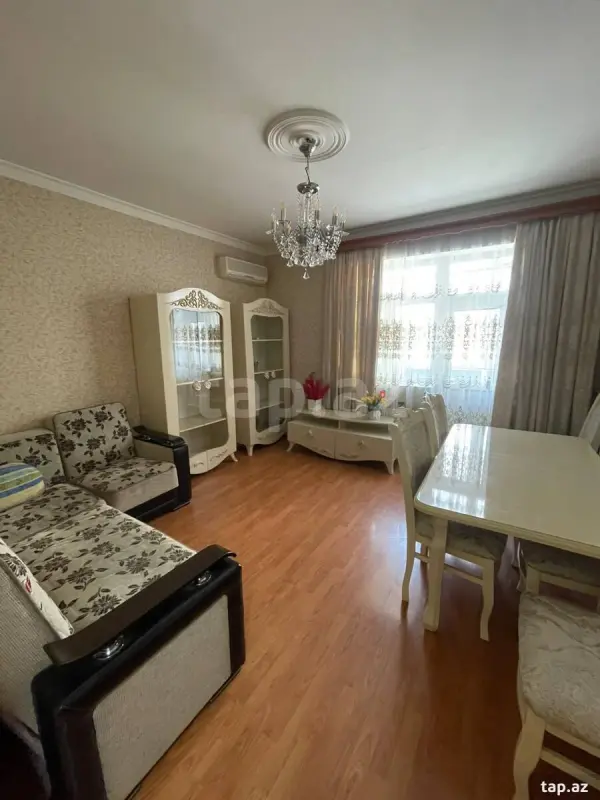 Satılır 3 otaqlı yeni tikili 82 m²