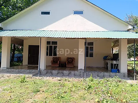 Satılır 2 otaqlı həyət evi 108 m² — İsmayıllı 2 otaq 108.00 m²