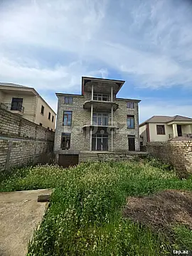 Satılır 10 otaqlı həyət evi 650 m² — Bakı, Bakıxanov 10 otaq 650.00 m²