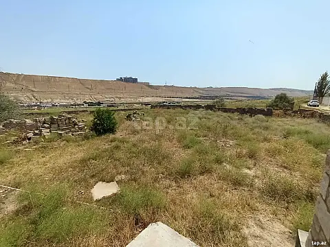 Satılır 2 otaqlı həyət evi 900 m² — Bakı 2 otaq 900.00 m²