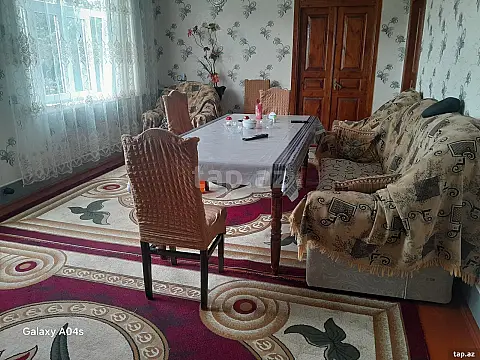 Satılır 4 otaqlı həyət evi 120 m² — Quba 4 otaq 120.00 m²