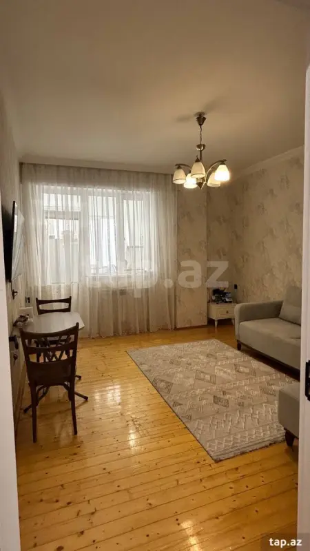 Satılır 1 otaqlı yeni tikili 50 m²