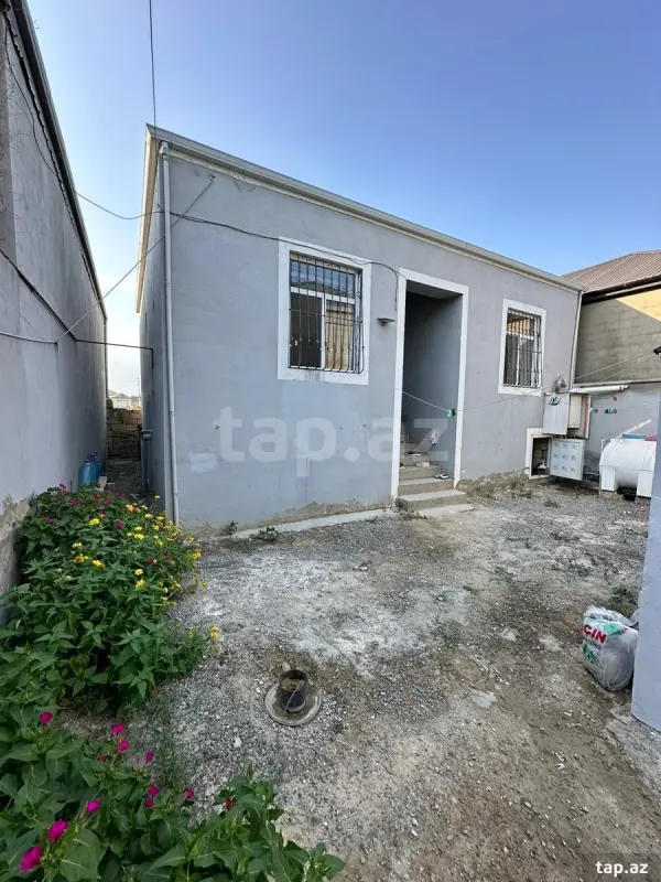 Satılır 3 otaqlı həyət evi 90 m²
