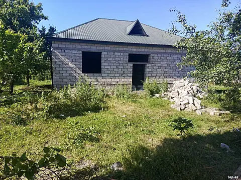 Satılır 3 otaqlı həyət evi 110 m² — Xaçmaz 3 otaq 110.00 m²