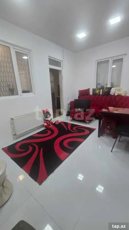 Satılır 4 otaqlı həyət evi 90 m²