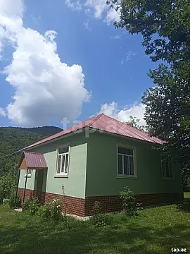 Kirayə verilir 4 otaqlı həyət evi 100 m² — İsmayıllı 4 otaq 100.00 m²
