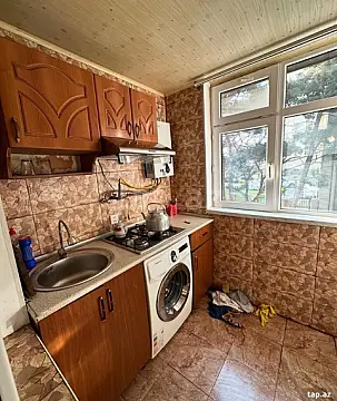 Kirayə verilir 3 otaqlı mənzil 70 m² — Bakı 3 otaq 70.00 m²