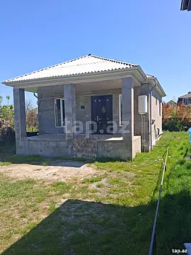 Kirayə verilir 3 otaqlı həyət evi 84 m² — Astara 3 otaq 84.00 m²