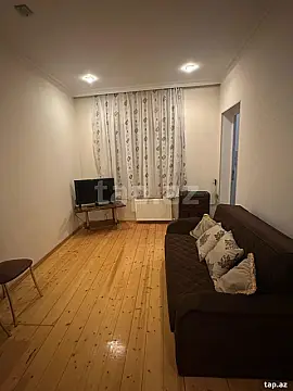 Kirayə verilir 2 otaqlı həyət evi 70 m² — Bakı 2 otaq 70.00 m²
