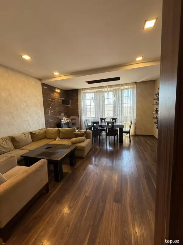 Satılır 3 otaqlı yeni tikili 123 m²