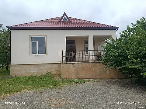 Satılır 2 otaqlı həyət evi 100 m² — Qusar 2 otaq 100.00 m²