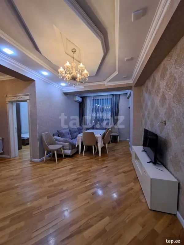 Kirayə verilir 3 otaqlı yeni tikili 86 m²