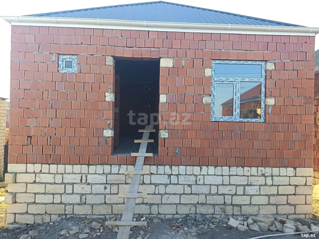 Satılır 3 otaqlı həyət evi 120 m²