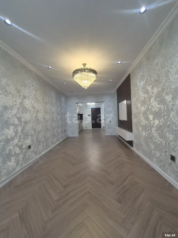 Satılır 2 otaqlı yeni tikili 60 m²