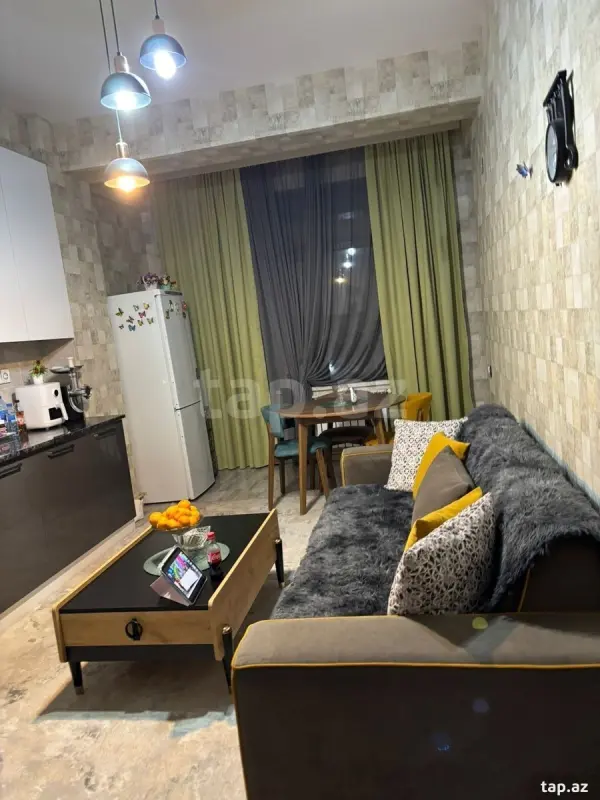 Kirayə verilir 4 otaqlı yeni tikili 103 m²
