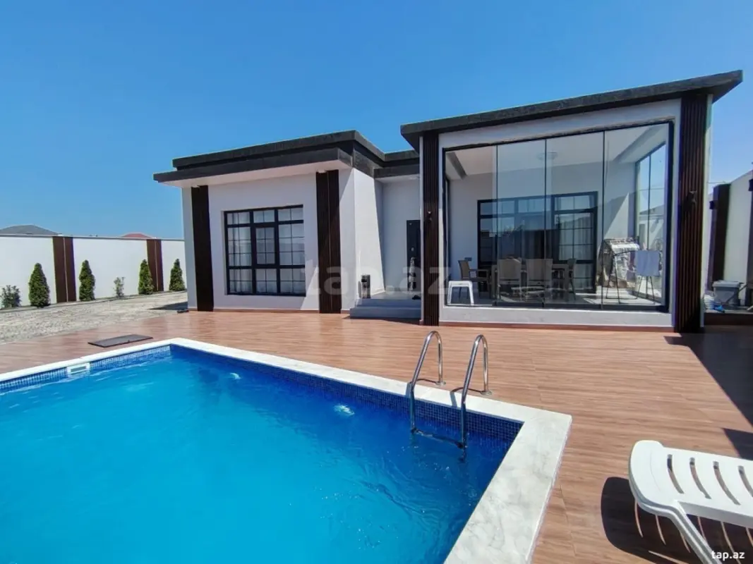 Kirayə verilir 3 otaqlı yeni tikili 180 m²