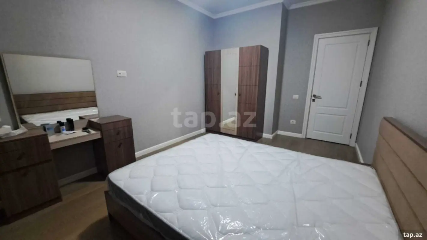 Kirayə verilir 3 otaqlı yeni tikili 72 m²