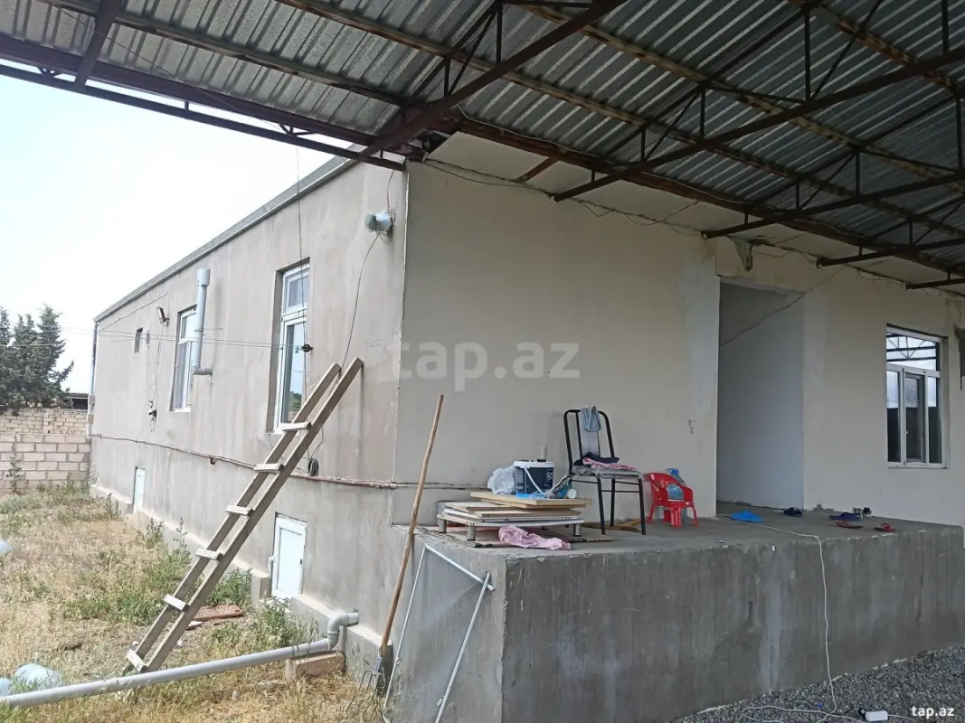 Satılır 5 otaqlı həyət evi 163 m²