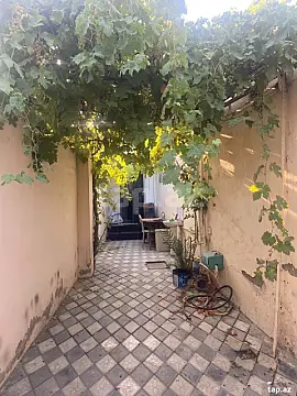 Satılır 4 otaqlı həyət evi 100 m² — Bakı, Binəqədi 4 otaq 100.00 m²