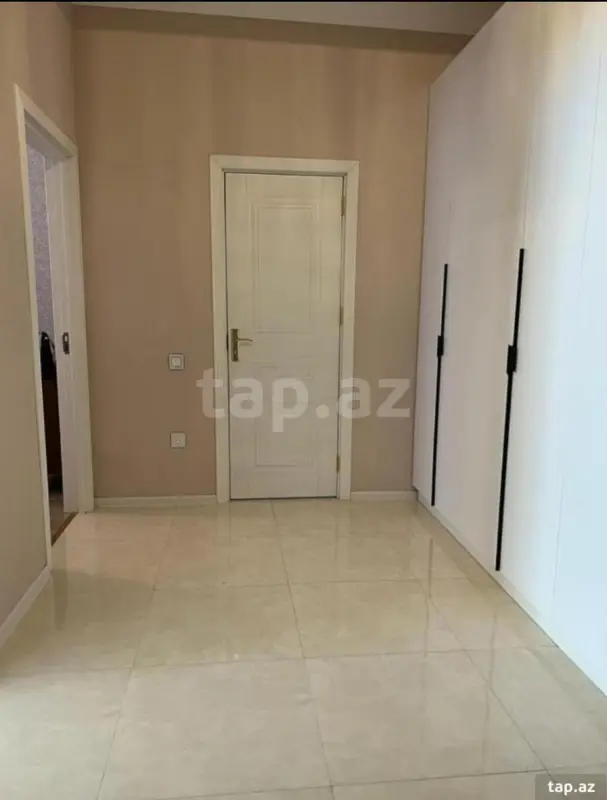 Kirayə verilir 2 otaqlı yeni tikili 70 m²