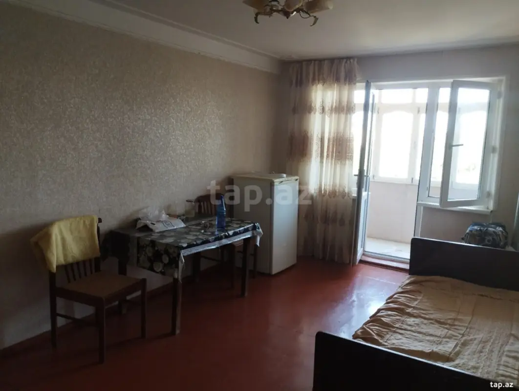 Kirayə verilir 1 otaqlı mənzil 42 m²