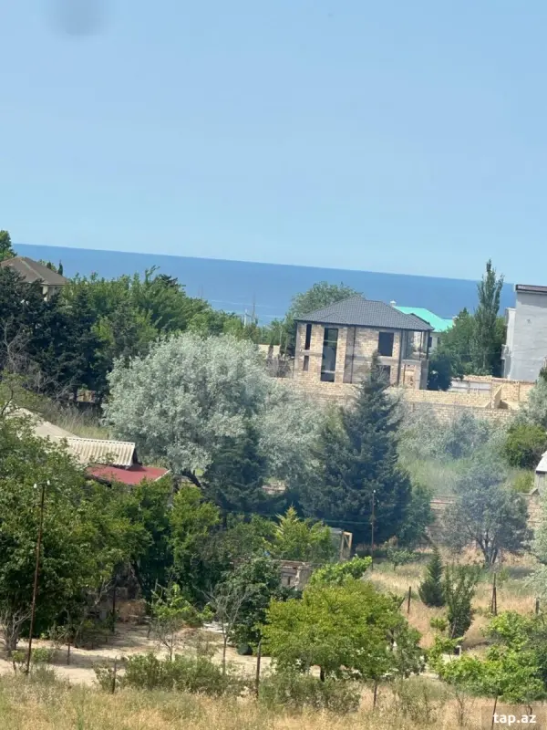 Kirayə verilir 6 otaqlı həyət evi 200 m²