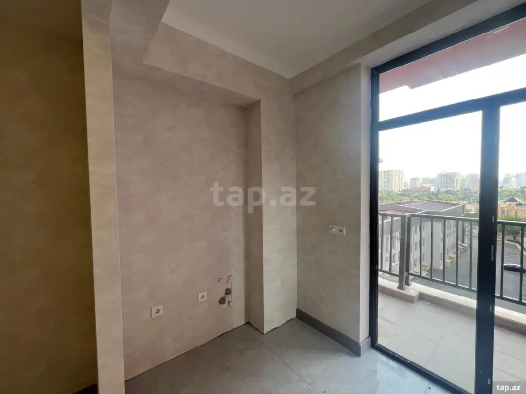 Satılır 2 otaqlı yeni tikili 82 m²