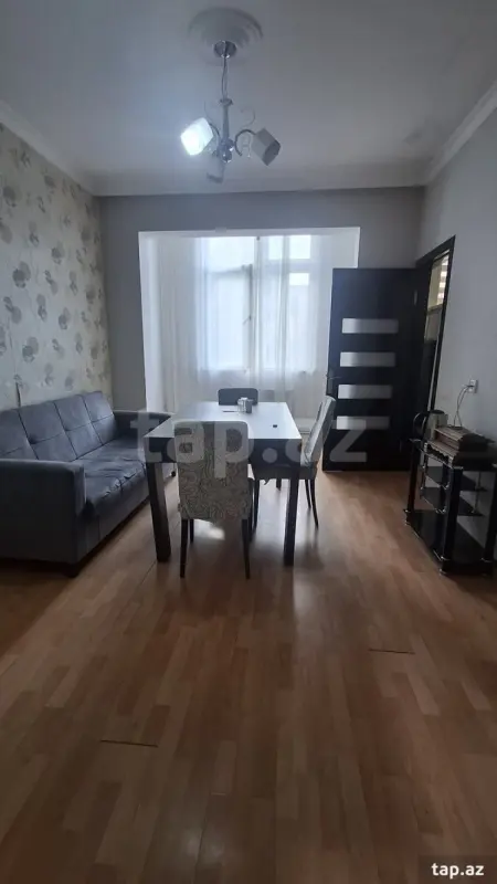 Kirayə verilir 2 otaqlı mənzil 50 m²