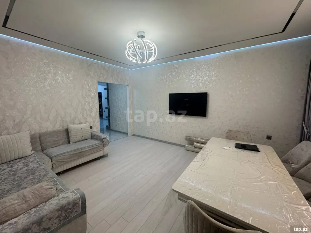 Kirayə verilir 3 otaqlı yeni tikili 105 m²