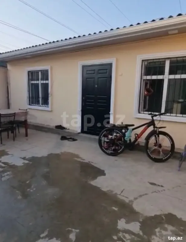 Satılır 4 otaqlı həyət evi 80 m²