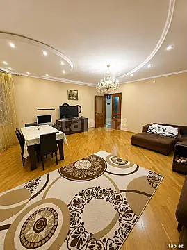 Satılır 3 otaqlı yeni tikili 125 m² — Bakı 3 otaq 125.00 m²