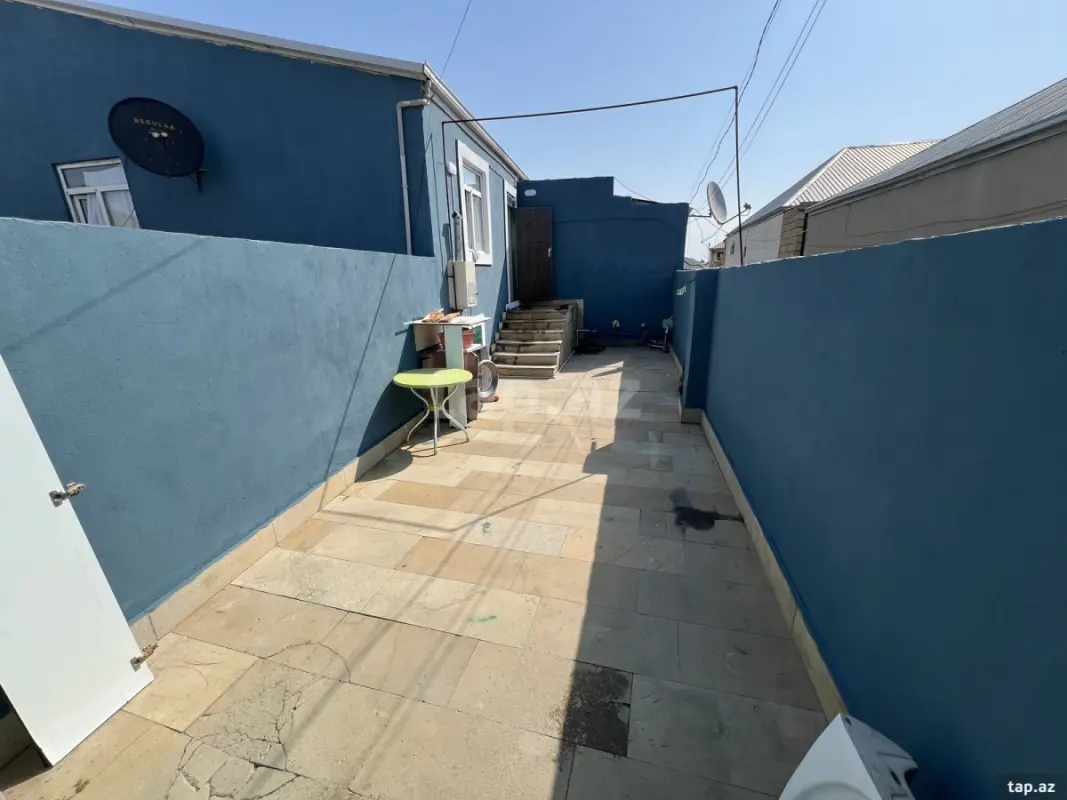 Satılır 2 otaqlı həyət evi 80 m²