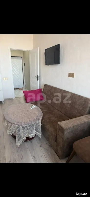 Kirayə verilir 1 otaqlı yeni tikili 30 m²