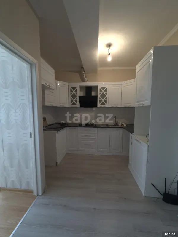 Kirayə verilir 2 otaqlı yeni tikili 57 m²