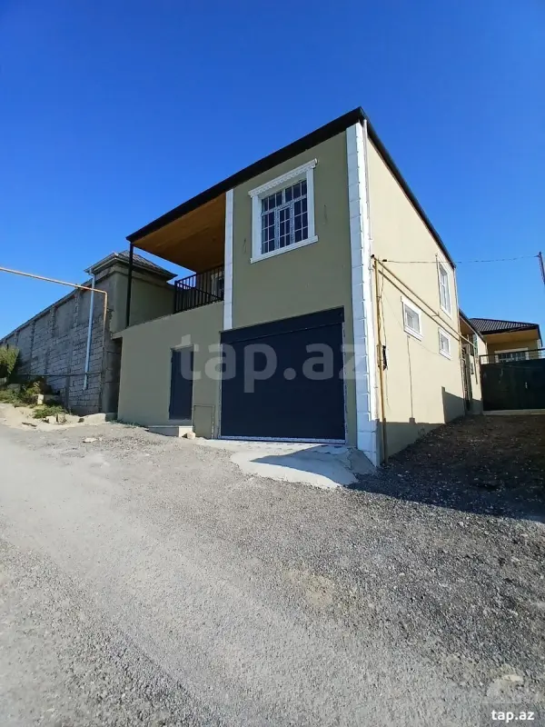 Satılır 5 otaqlı həyət evi 130 m²