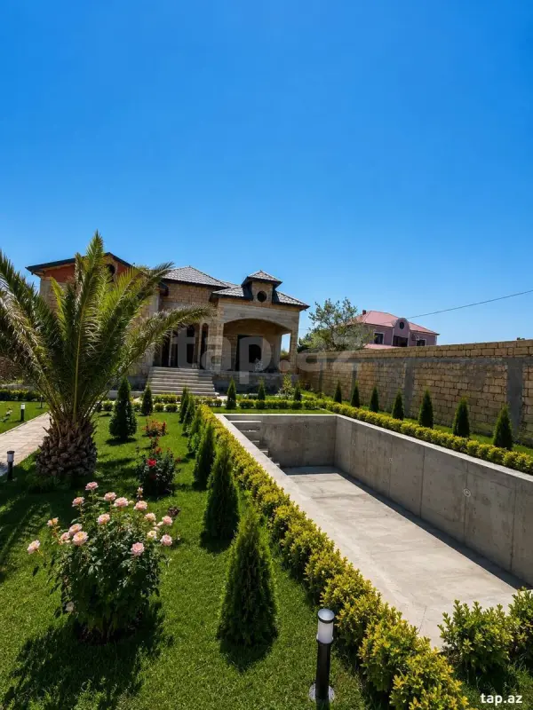 Satılır 4 otaqlı həyət evi 200 m²