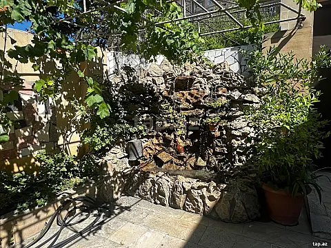 Satılır 5 otaqlı həyət evi 270 m² — Bakı, Qaraçuxur 5 otaq 270.00 m²